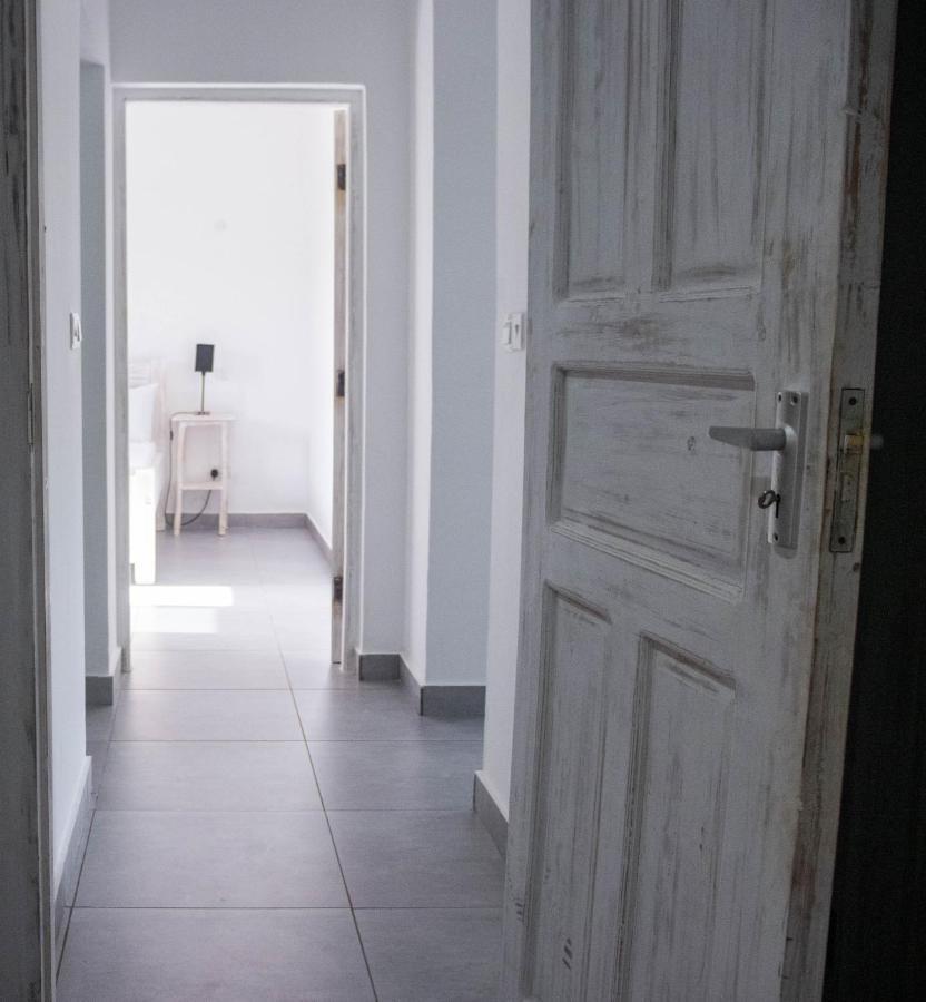 4 U Luxury Bungalows Diani Diani Beach Exterior foto